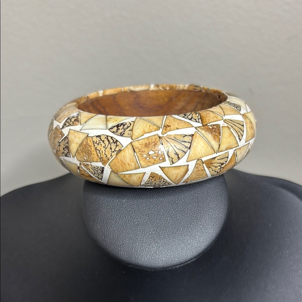 Vintage Wood Geometric Pattern Chunky Boho Bangle Bracelet Island Girl